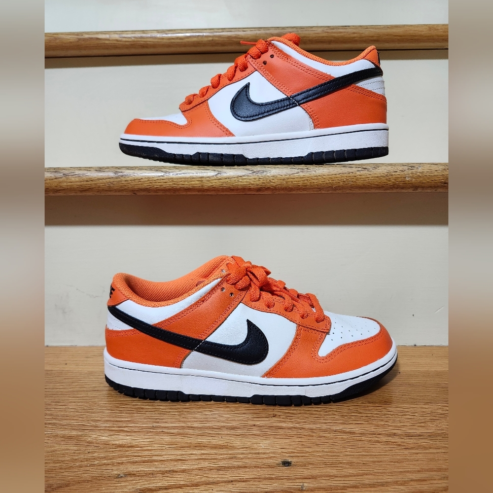 Nike Dunk Low Halloween (2022)(GS) Size 7Y/Womens 8.5